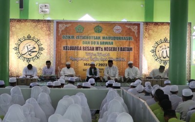 Dzikir Istighotsah di MTs Negeri 1 Batam sambut datangnya bulan Ramadhan