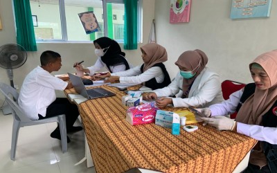 MTsN 1 Batam Gelar Pemeriksaan Kesehatan Bersama Tim Puskesmas Tanjung Buntung